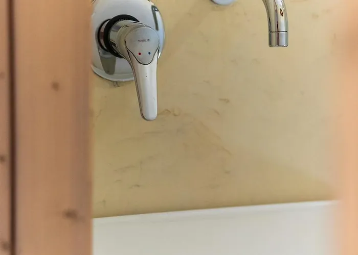 Torre Primaldo 1590 Dc By Professione Vacanze